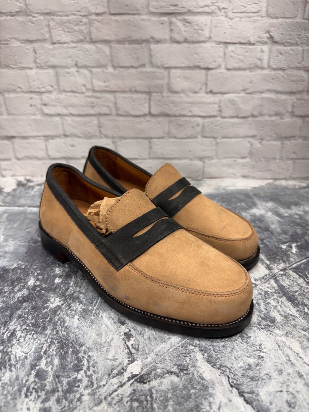 Adelante Shoe Co. Sofia Penny Loafers in Oatmeal & Black Leather W9C